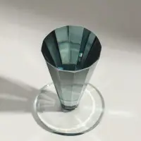 Подсвечник стекло на 1 свечу "Пирамида с гранями" прозрачный d=7 см 7х7х9,5 см