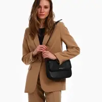 Сумка женская мессенджер TEXTURA на магните, 25&times;7.5&times;19 см, чёрный