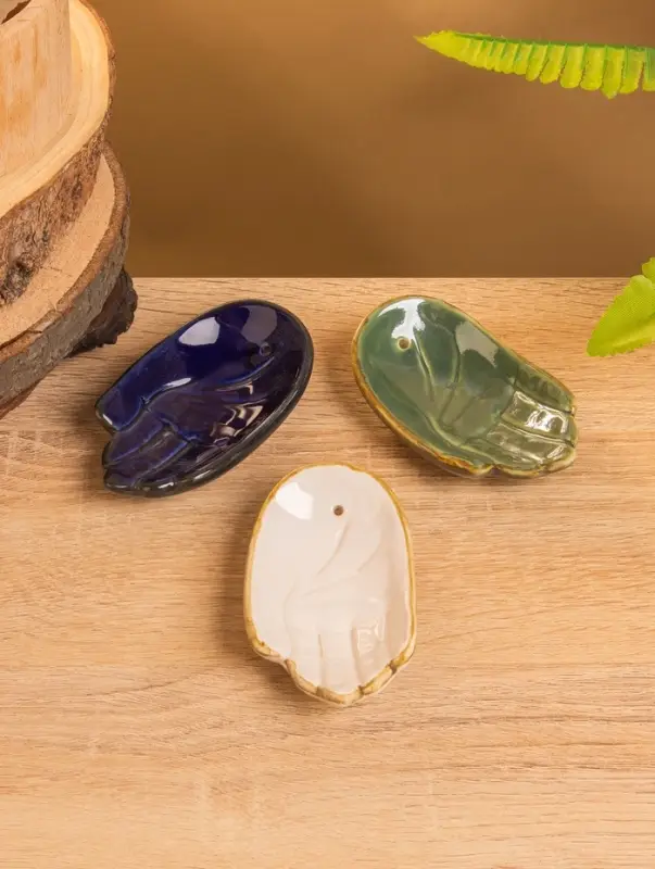 Подставка под благовония  Подставка под благовония "Ладонь Будды" керамика, цв. МИКС, 10х6х2 см