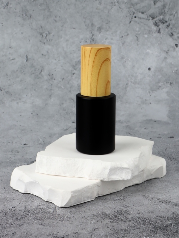 Флакон стеклянный для парфюма, с распылителем, 30 мл, чёрный/бежевый Флакон стеклянный для парфюма, с распылителем, 30 мл, чёрный/бежевый