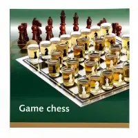 Игра алкогольная &laquo;Пьяные шахматы&raquo;, для взрослых, 32 рюмки, стекло, поле 35&times;35 см