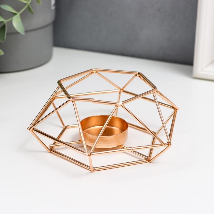 Подсвечник металл на 1 свечу Подсвечник металл на 1 свечу "Шестигранник" золото 5,5х13х11,5 см