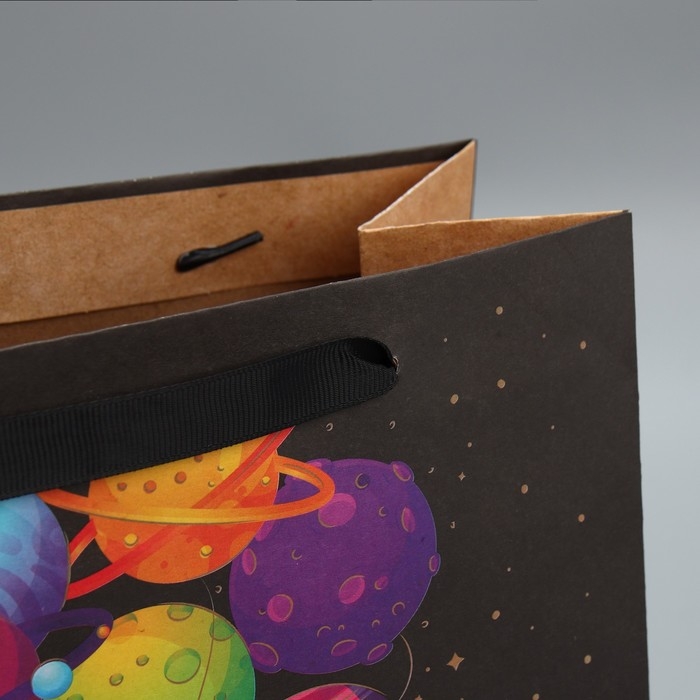 Пакет подарочный крафтовый вертикальный, упаковка, «С Днём рождения», ML 23 х 27 х 11.5 см