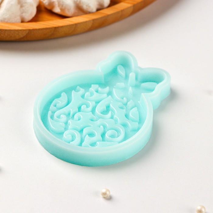 Силиконовый молд «Ёлочный шар», 8×6×0,8 см, цвет бирюзовый Силиконовый молд «Ёлочный шар», 8×6×0,8 см, цвет бирюзовый