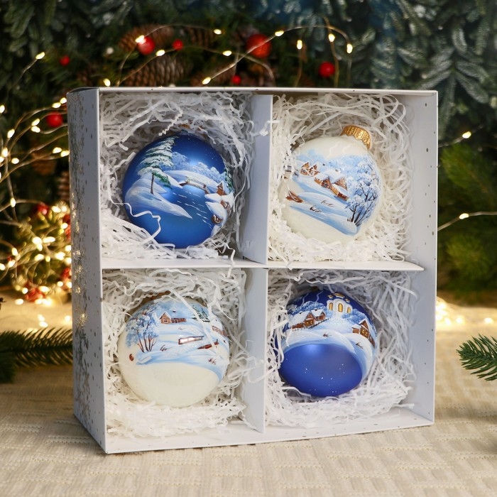 Набор из 4-х ёлочных шаров 80 мм «Зимняя композиция» Набор из 4-х ёлочных шаров 80 мм «Зимняя композиция»