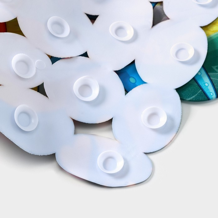 Коврик противоскользящий в ванну на присосках Доляна «Яркие рыбы», 35×68 см Коврик противоскользящий в ванну на присосках Доляна «Яркие рыбы», 35×68 см