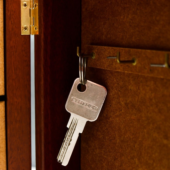 Ключница Ключница "Бинокль" орех 15х21 см