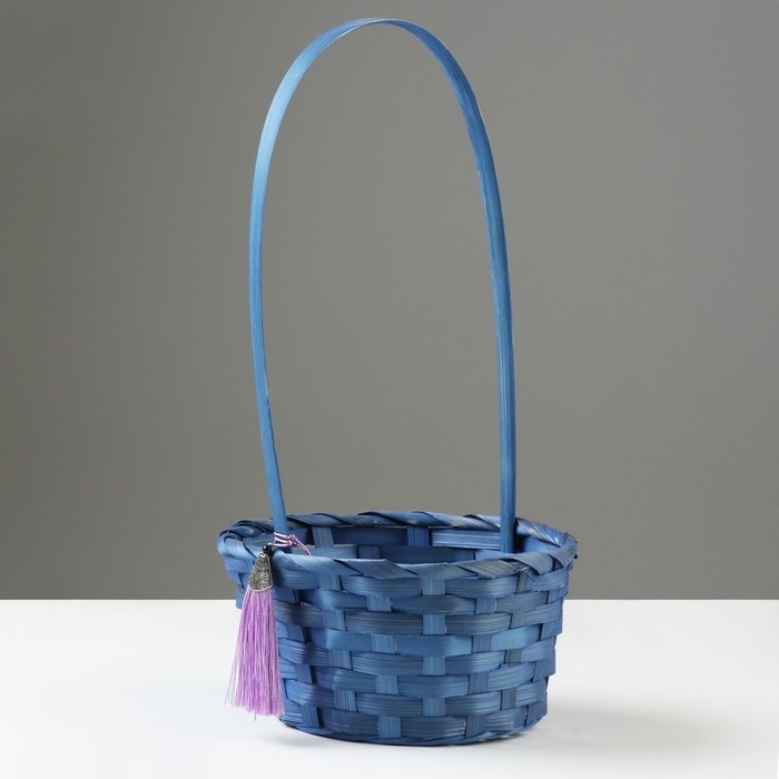 Корзина плетеная, D19 х 9 х 32 см, синяя, бамбук Корзина плетеная, D19 х 9 х 32 см, синяя, бамбук