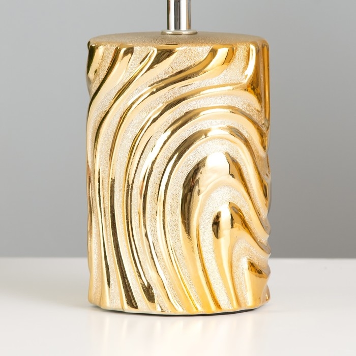 Настольная лампа Настольная лампа "Калиса" Е14 40Вт золото 19х19х32 см RISALUX