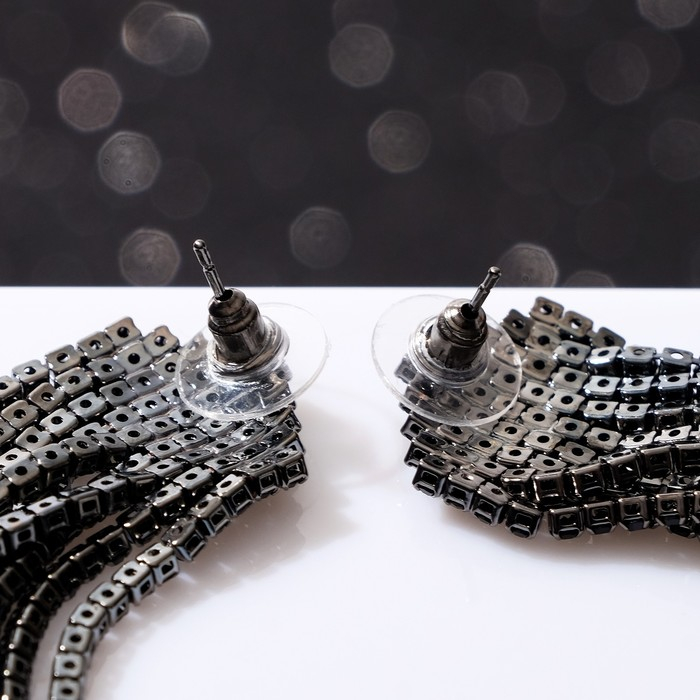 Серьги висячие со стразами «Водопад» домик, цвет чёрный в сером металле,10см Серьги висячие со стразами «Водопад» домик, цвет чёрный в сером металле,10см