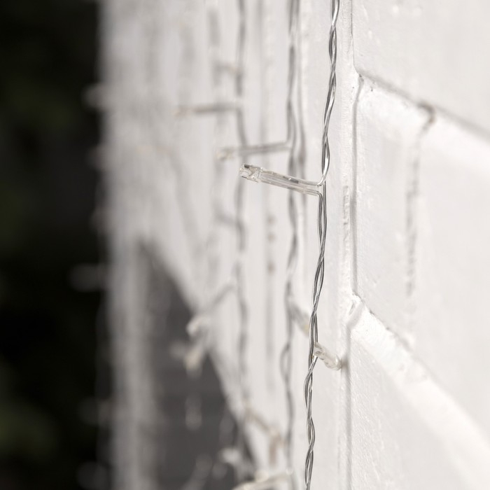 Гирлянда «Бахрома-арка» 1 × 1 м, IP20, прозрачная нить, 126 LED, свечение белое, 8 режимов, 220 В