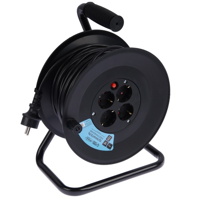 Удлинитель на катушке 4 розетки, 40 м, 16 А, ПВС 3х2.5 мм2, с з/к,IP20 Удлинитель на катушке 4 розетки, 40 м, 16 А, ПВС 3х2.5 мм2, с з/к,IP20