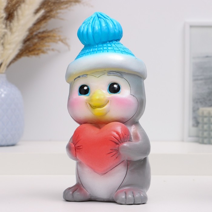 Копилка  Копилка "Пингвин с сердцем" 15 см