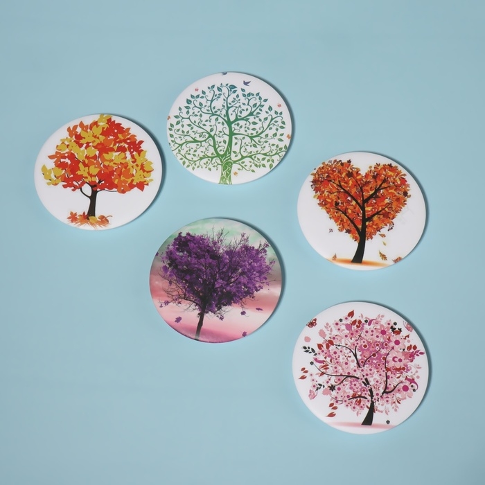 Зеркало складное «Деревья», d = 7,5 см, с увеличением, рисунок МИКС Зеркало складное «Деревья», d = 7,5 см, с увеличением, рисунок МИКС