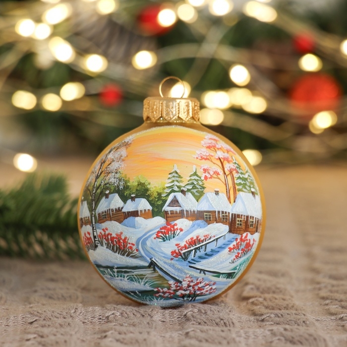 Набор из 4-х ёлочных шаров 80 мм «На краю света» Набор из 4-х ёлочных шаров 80 мм «На краю света»