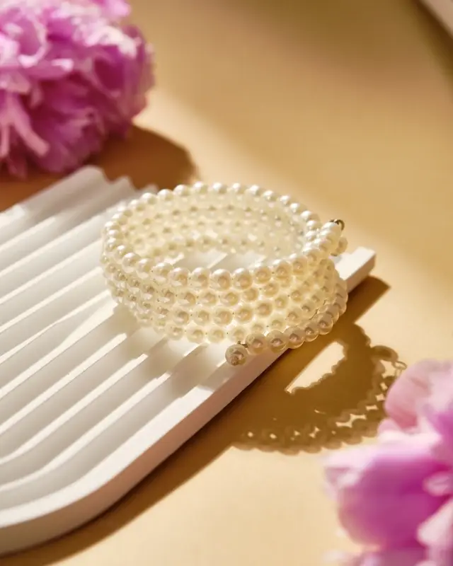Браслет пружинка &laquo;Жемчуг. Невеста&raquo;, d=5.5 см, бусина 5 мм, 4 ряда, цвет молочный
