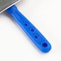 Пуходёрка &laquo;Лапки&raquo; средняя, 9&times;12 см, с каплями, синяя