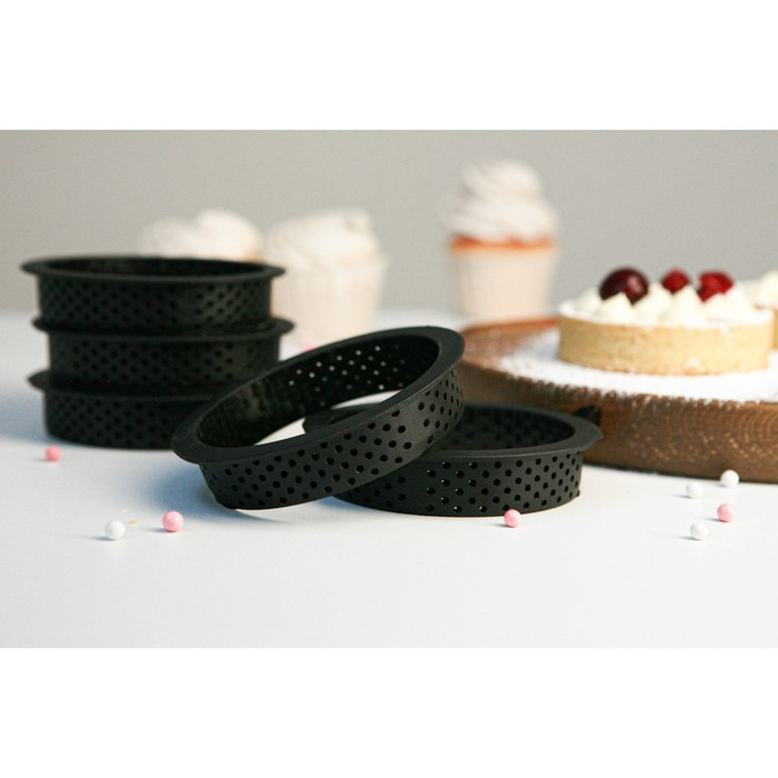 Набор перфорированных форм для выпечки Доляна, внутренний d=8,3 см, 6 шт, цвет чёрный Набор перфорированных форм для выпечки Доляна, внутренний d=8,3 см, 6 шт, цвет чёрный