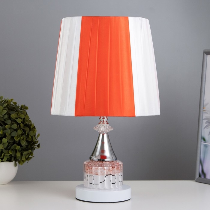 Настольная лампа с подсветкой Настольная лампа с подсветкой "Агата" Е27 40Вт бело-розовый 25х25х42,5 см