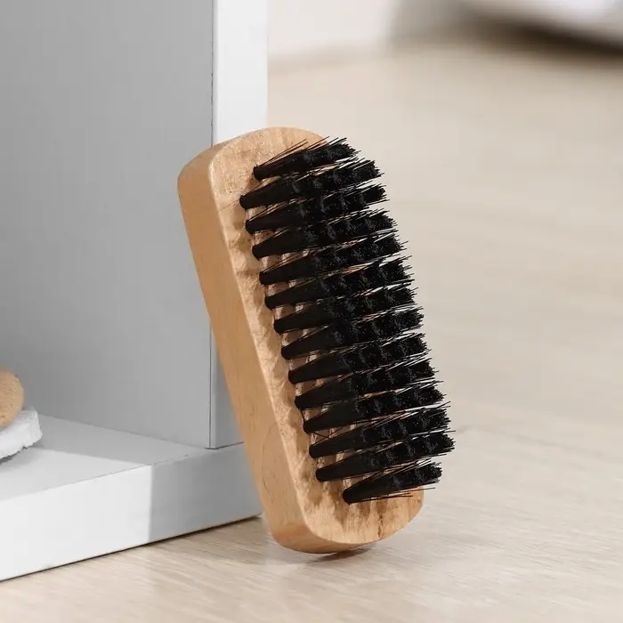 Щётка для одежды и обуви Доляна, 8.3&times;3.5&times;2.5 см, искусственная щетина