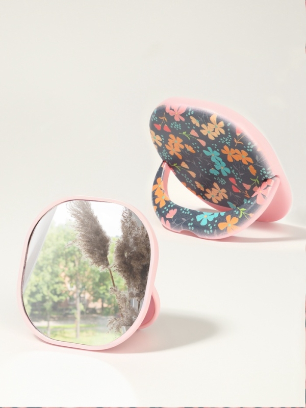 Зеркало карманное «Узор», с подставкой, 8 × 8 см, цвет чёрный