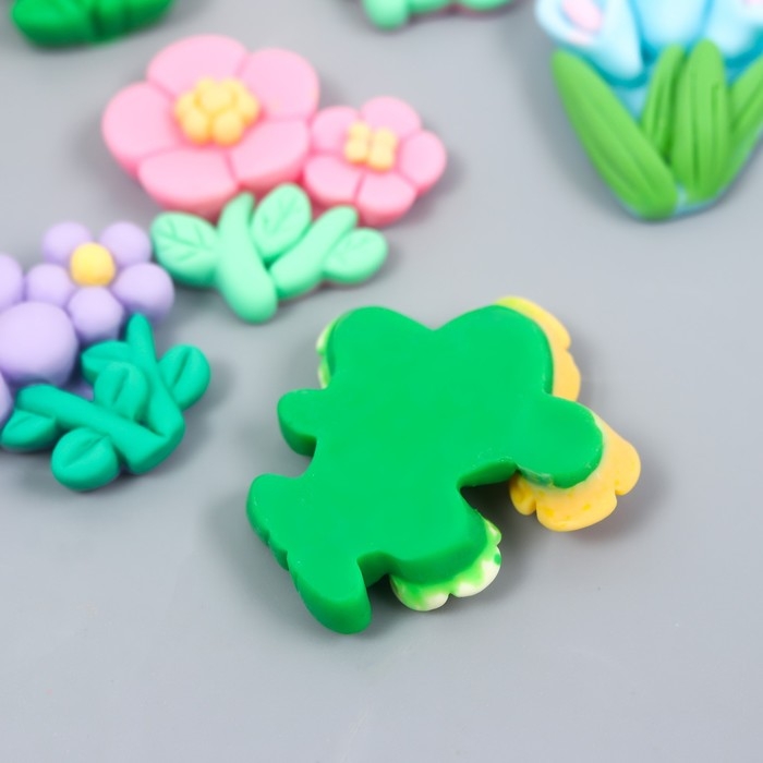 Декор для творчества пластик "Цветочный кустик" набор 8 шт 2,8х3х0,7 см