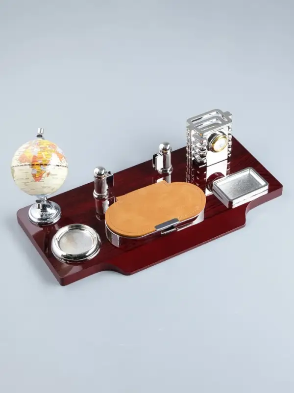 Набор настольный, органайзер 7 в 1, часы, лок для бумаги, визитница, глобус, подставка для печати, карандашница, 40&times;20&times;17, МИКС