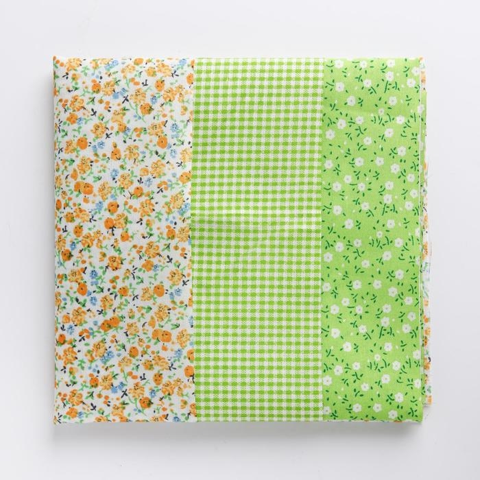 Ткань для пэчворка 3 лоскута «Весенний лужок», 50 × 50 см Ткань для пэчворка 3 лоскута «Весенний лужок», 50 × 50 см