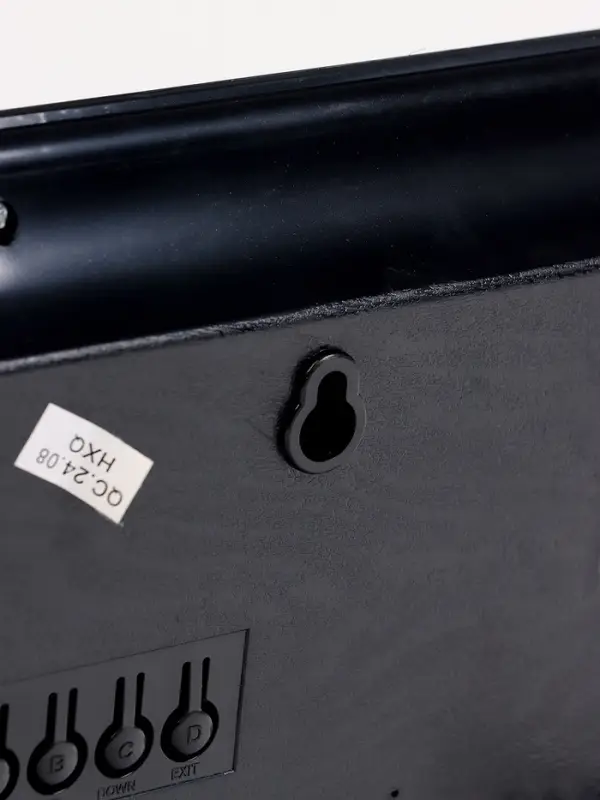 Часы электронные настенные, 36.2&times;15.5 см, красные цифры