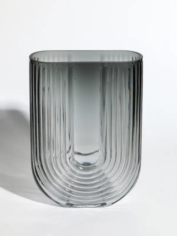 Ваза стекло настольная  Ваза стекло настольная "Айрис" 23,5х17х7 см, серый