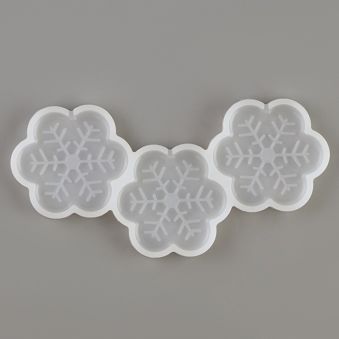 Молд силиконовый «Снежинки», универсальный 13 × 6 × 0,5 см Молд силиконовый «Снежинки», универсальный 13 × 6 × 0,5 см