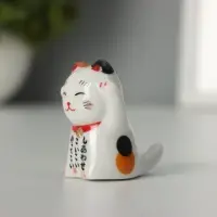 Фигурка керамика &laquo;Кот. Манэки-нэко&raquo;, 4&times;4.3&times;2.5 см