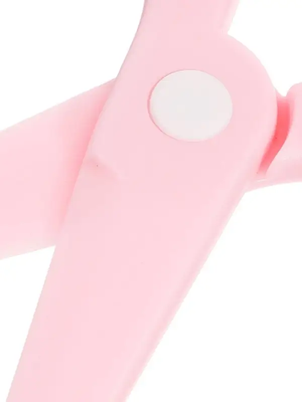 Ножницы 13см травмобезопасные пластиковые с металл лезвиями закруг концы с фиксатором МИКС Ножницы 13см травмобезопасные пластиковые с металл лезвиями закруг концы с фиксатором МИКС