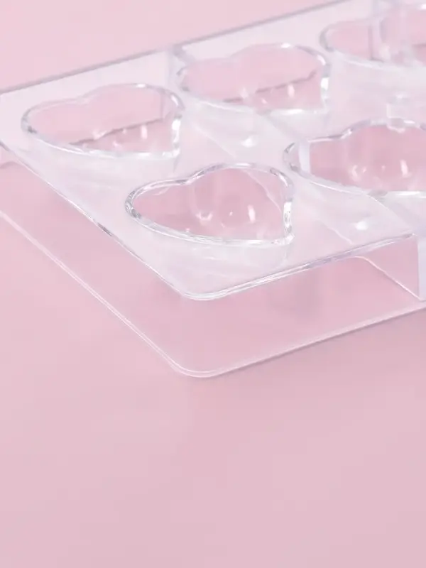 Форма для конфет и шоколада KONFINETTA &laquo;Сердце&raquo;, пластик, 20&times;12&times;2.5 см, 8 ячеек 4&times;4&times;1 см, прозрачная