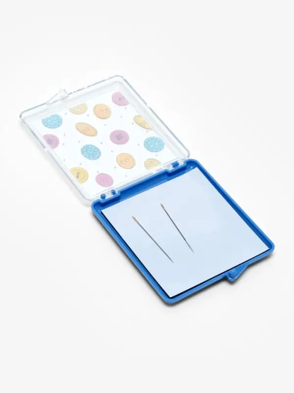 Игольница магнитная &laquo;Пуговки&raquo;, 7&times;8 см, голубая