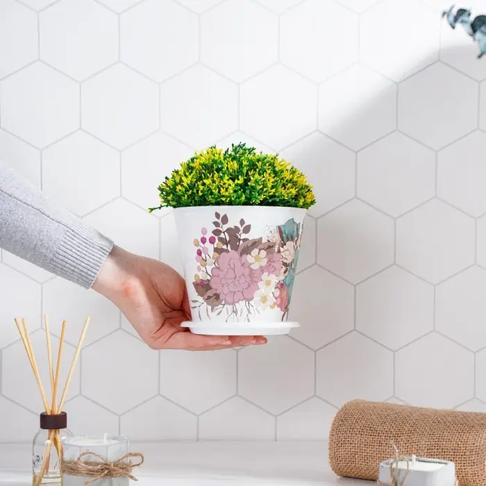 Горшок для цветов Доляна «Фрезия», 800 мл, цвет белый Горшок для цветов Доляна «Фрезия», 800 мл, цвет белый