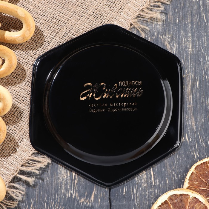 Поднос жостовский Поднос жостовский "Цветы", автор Владыкина, D=17 см, малый