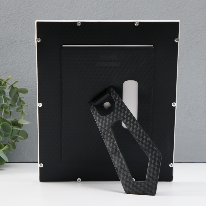 Фоторамка пластик 13х18 см  Фоторамка пластик 13х18 см "Спортивная жизнь" белый 18,7х1,6х23,2 см