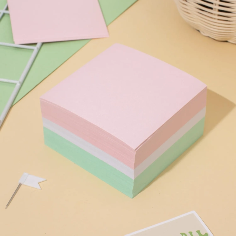 Блок для записей КОМУС запасной 9х9х5 цветной блок&nbsp; 80-100г