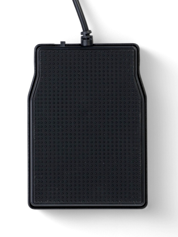 Педаль сустейна Music Life SP20 для цифрового пианино, черная, 10 х 7,5 см Педаль сустейна Music Life SP20 для цифрового пианино, черная, 10 х 7,5 см