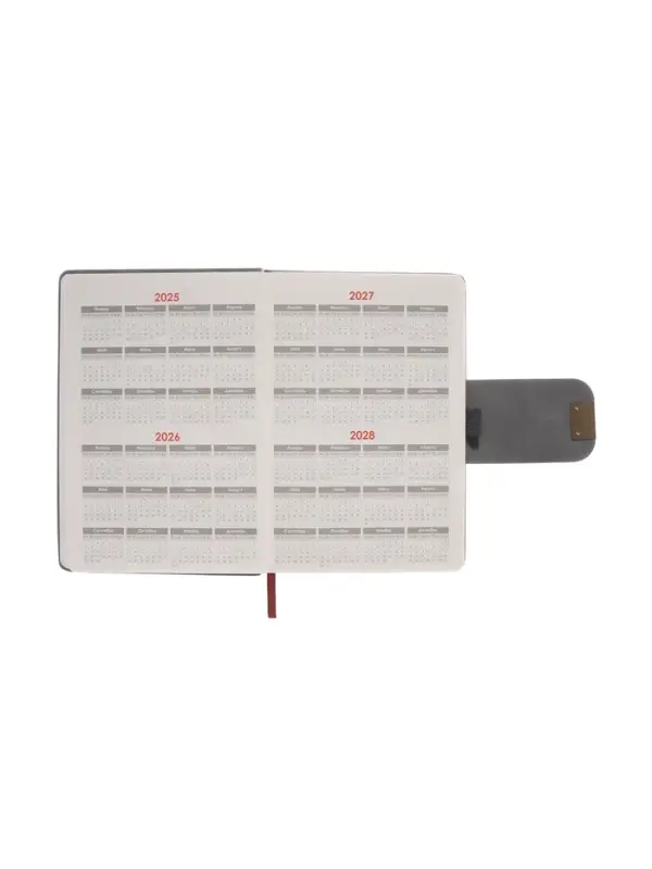 Ежедневник недатированный формат А5, с хлястиком, 96л, линия, пвх, Серый Ежедневник недатированный формат А5, с хлястиком, 96л, линия, пвх, Серый