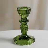 Стеклянный подсвечник на 1 свечу &laquo;Бутон на ножке&raquo;, зелёный, d=2 см, 7&times;7&times;11 см