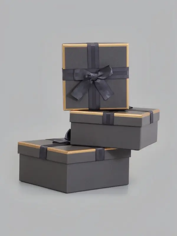 Набор подарочных коробок 3 в 1, 19&times;19&times;9.5 см, 17&times;17&times;8 см, 15&times;15&times;6.5 см