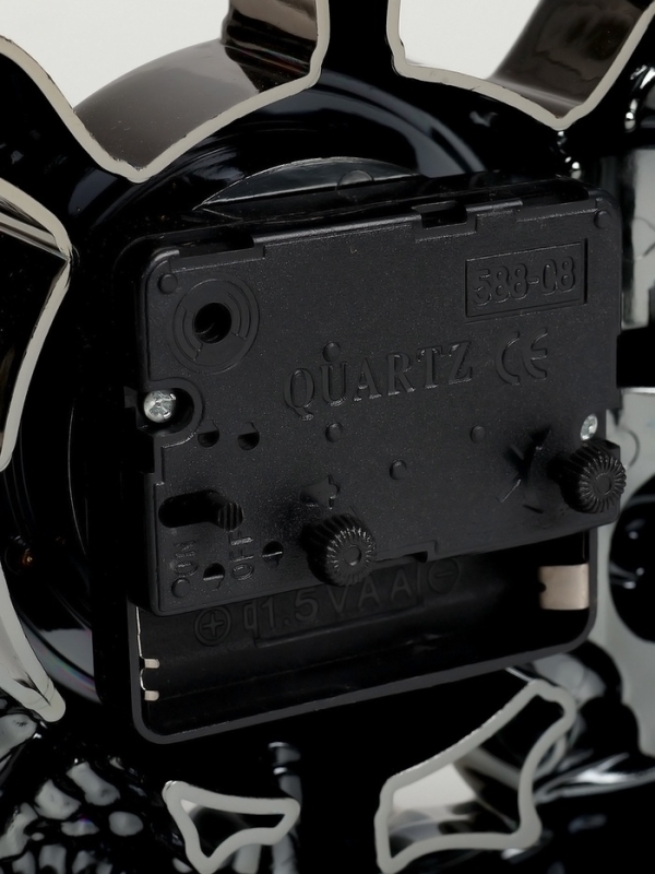 Часы будильник настольные, органайзер для канцелярии, 14 х 18 х 4.5 см, d-5.5 см Часы будильник настольные, органайзер для канцелярии, 14 х 18 х 4.5 см, d-5.5 см