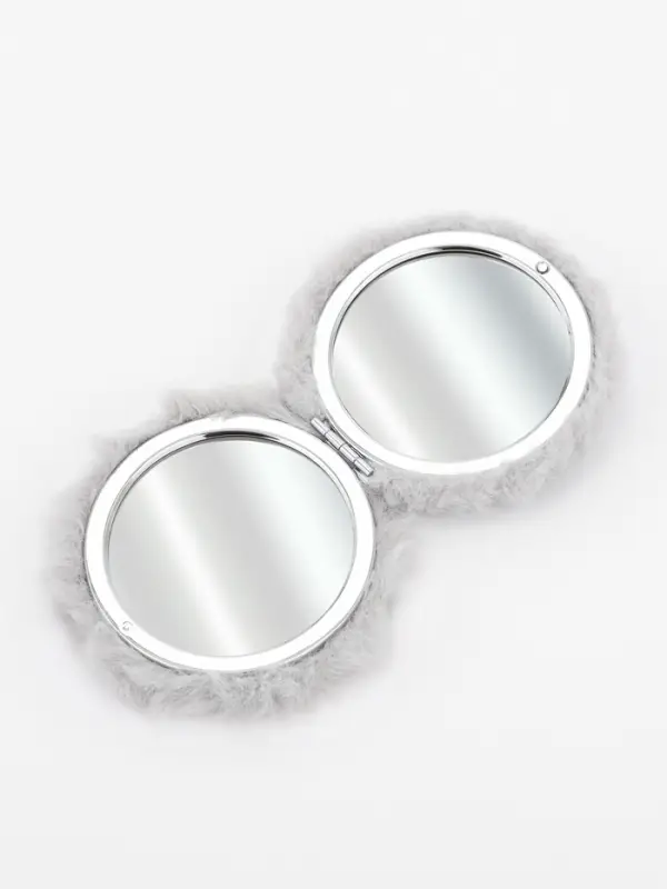 Зеркало складное «Мех», d=8 см, с увеличением, с искусственным мехом, серое