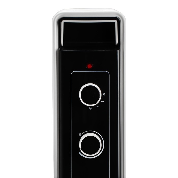 Обогреватель Centek CT-6222-7, масляный, напольный, 1500 Вт, 15 м², 7 секций, бело-чёрный Обогреватель Centek CT-6222-7, масляный, напольный, 1500 Вт, 15 м², 7 секций, бело-чёрный