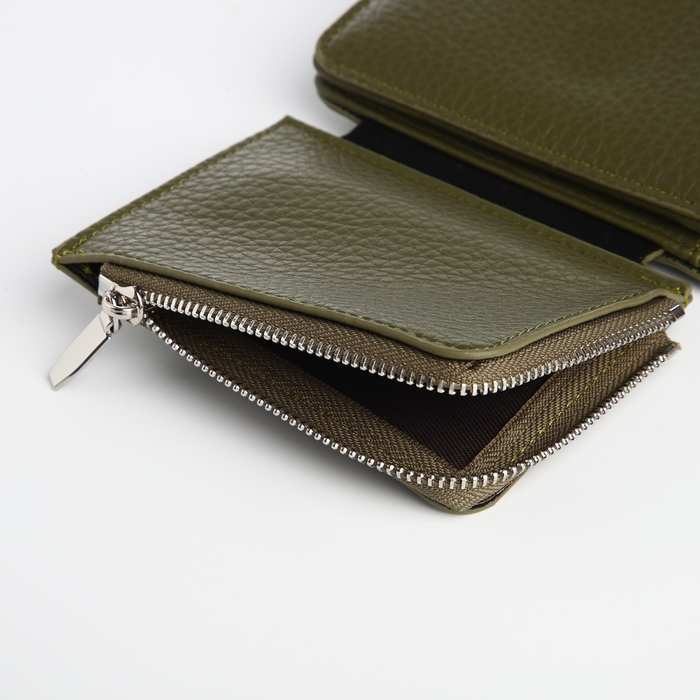 Кошелёк женский на магните, цвет зелёный Кошелёк женский на магните, цвет зелёный