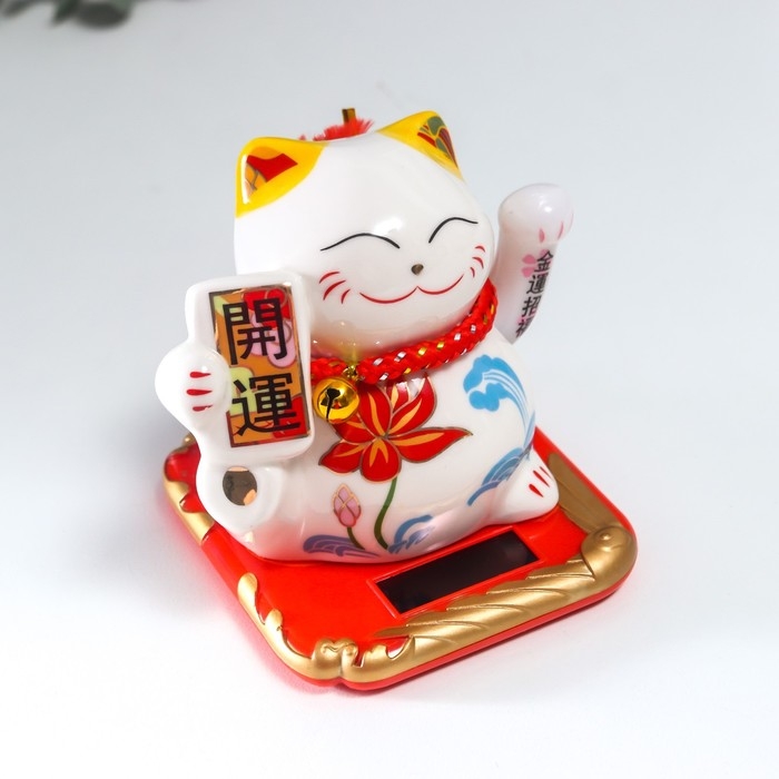 Маятник керамика Маятник керамика "Манэки-нэко с цветком" от солнечных батарей 10х8,3х9,7 см