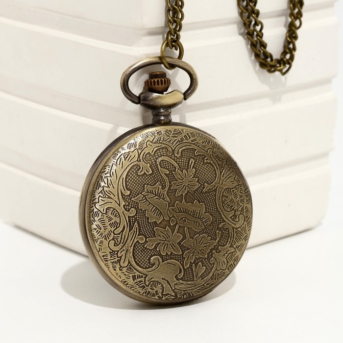 Часы карманные Часы карманные "Пташки", кварцевые, d циферблата-4.5 см