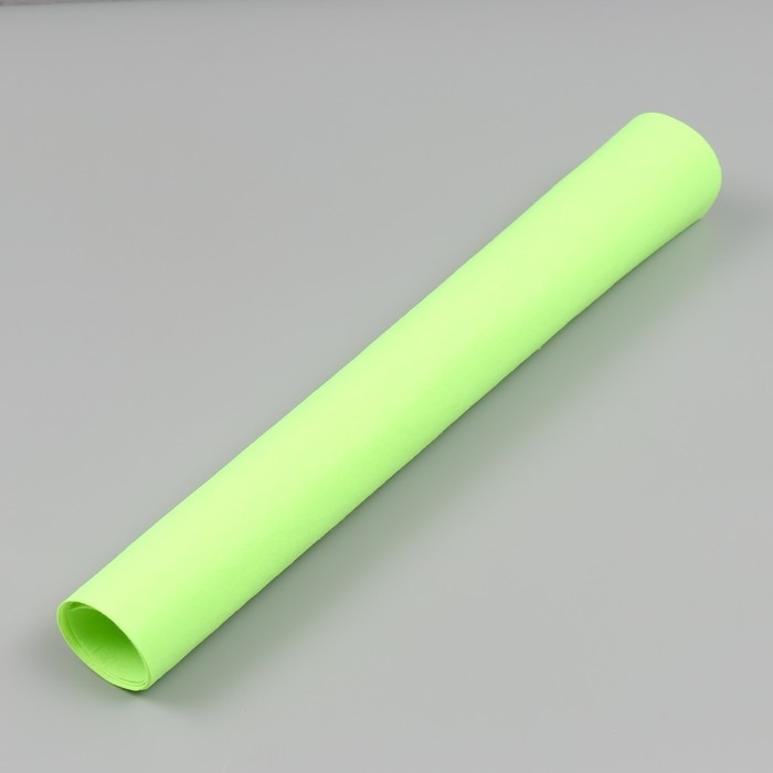 Фетр мягкий 1 мм в рулоне Фетр мягкий 1 мм в рулоне "Лайм" 50х70 см